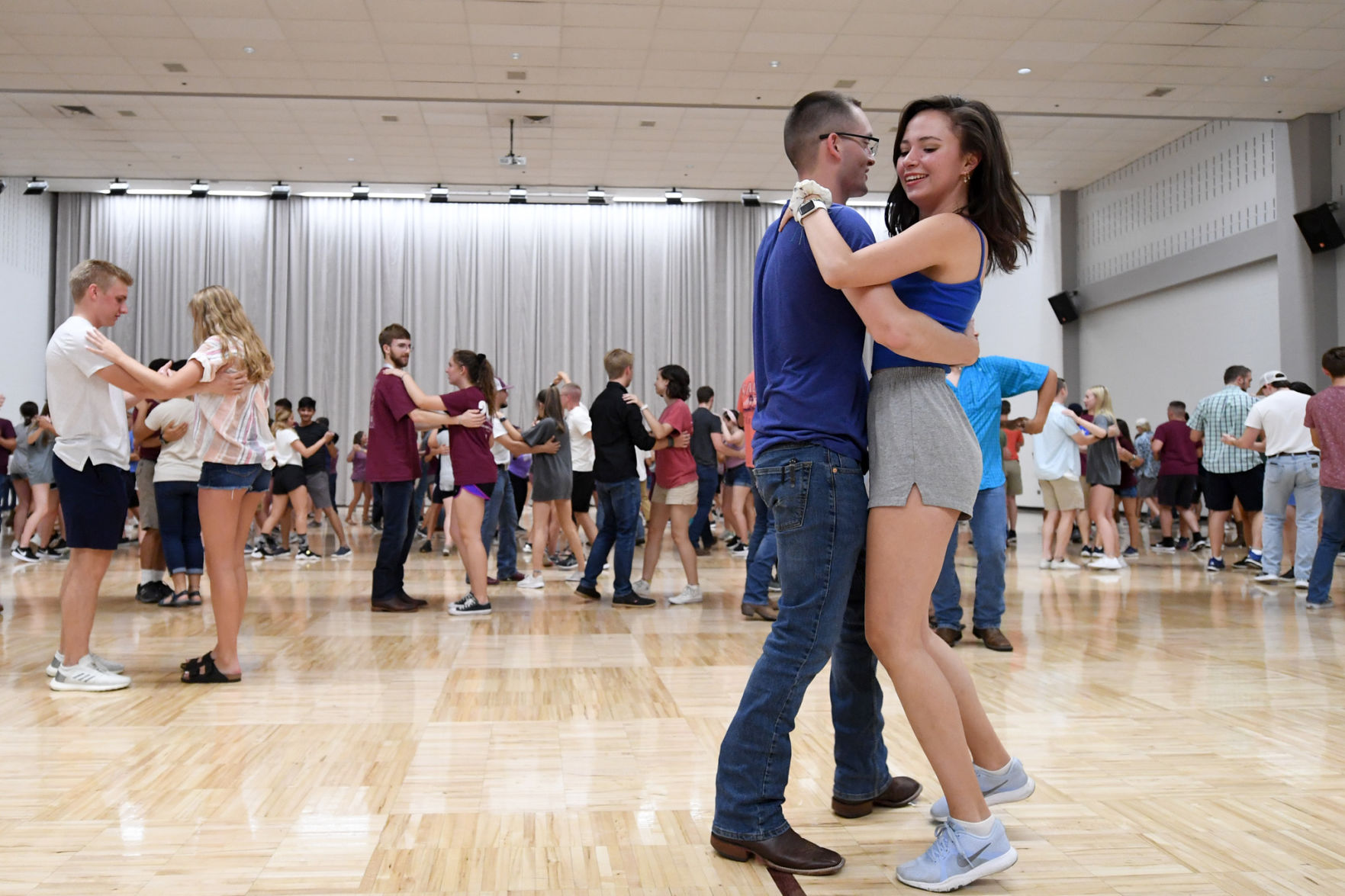 Aggie Wranglers dance lesson